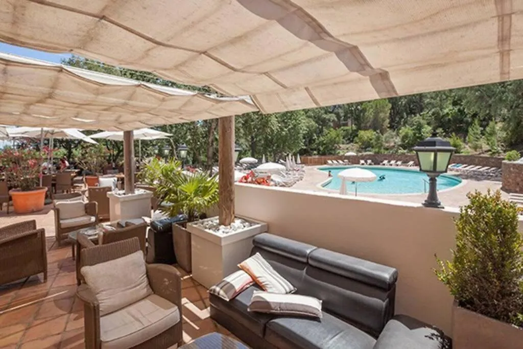 Apartment Les Restanques 3 Chambres 3020 Grimaud