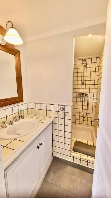 Les Restanques 3 Chambres 3020 Grimaud Apartment
